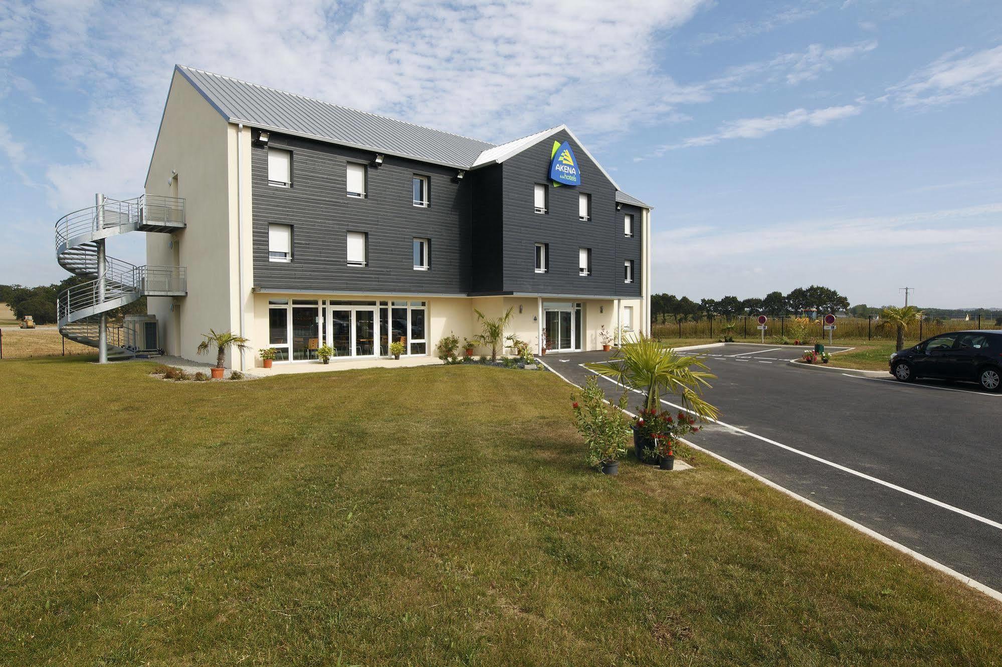 Kyriad Dol-De-Bretagne Exterior foto